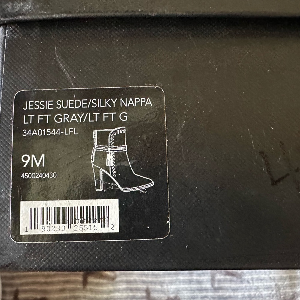 Woman’s Boots Beautiful Beige/Grayish Color New In Box By (COACH DESIGNER)